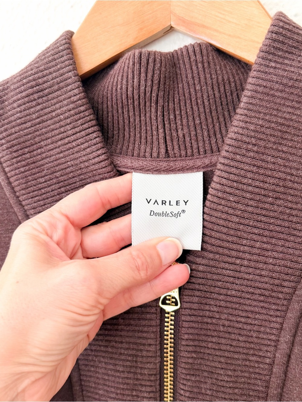 Varley Double Soft Sally Half-Zip Pullover Sweatshirt in Coffee Bean Marl - Picture 5 of 10